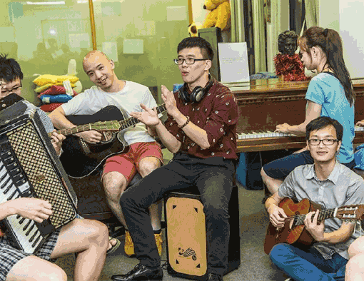 江亦帆数字音乐中心——为中国7岁以上的人群提供专业的数字音乐创作课程