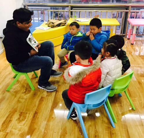 优丫漫绘本馆——打造一个多元化的儿童绘本阅读中心