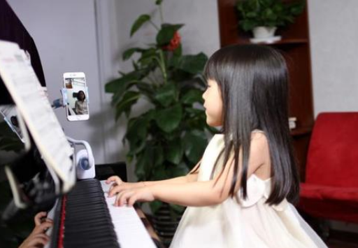 柚子练琴——激发和培养孩子的练琴兴趣，树立孩子的自信