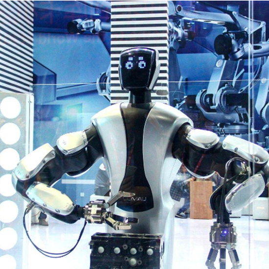 柯马机器人——提供一系列完整的解决方案和灵活的可选方案