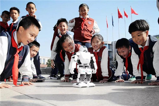博凡乐高机器人——让孩子做中学，玩中学