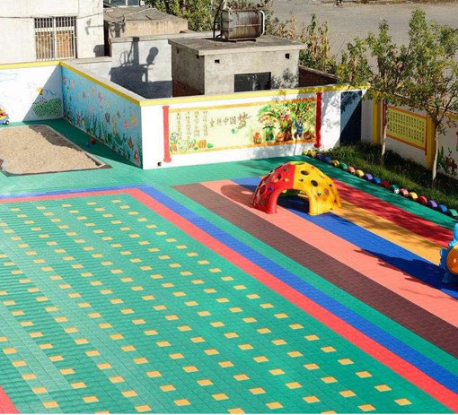 京师童本幼儿园——软着陆式，适合中国儿童健康成长的教育体系