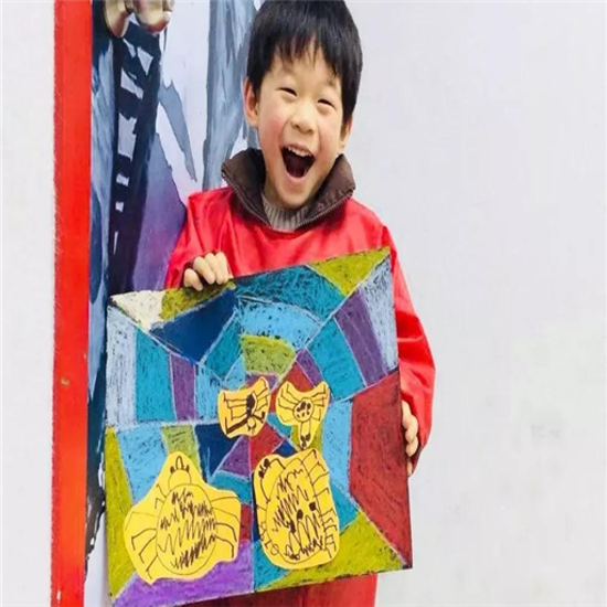 夏加尔少儿美术——专业的少儿创意美术绘画培训加盟品牌