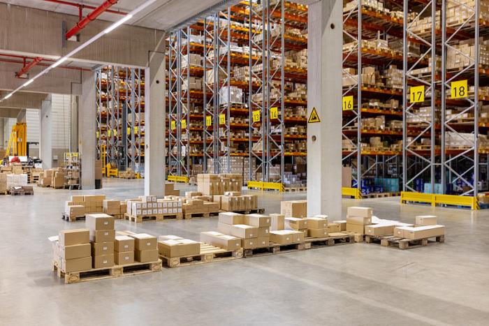 出租韶关1500平方米以内分拨仓