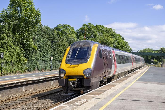 租赁新奥尔良2700㎡上下自由贸易区仓库