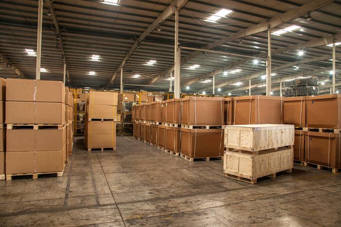 租赁中国成都60平方米上下跨境库房