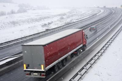 出租大连市4500㎡上下多国仓