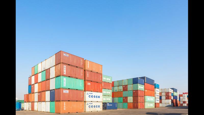 集装箱价格计算与省钱技巧：让大伙的货物不再“虚胖”