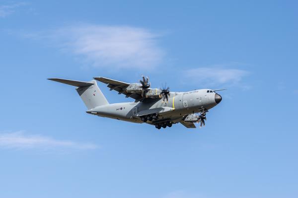 秦皇岛市到罗克兰跨境快递专机