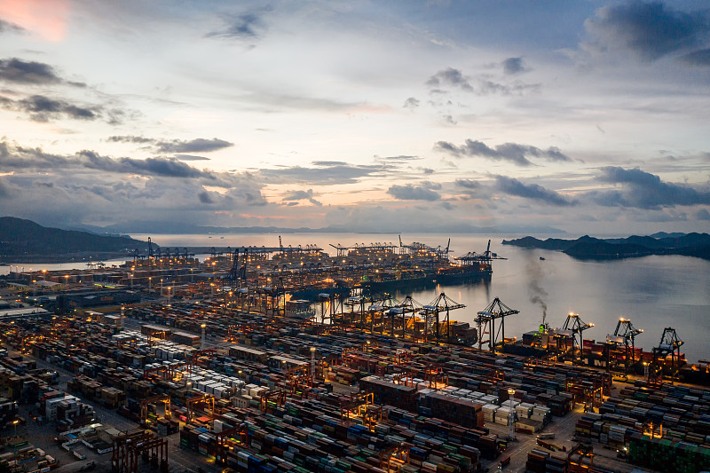 中国成都到美国堪萨斯城集装箱船运输保税海运专线