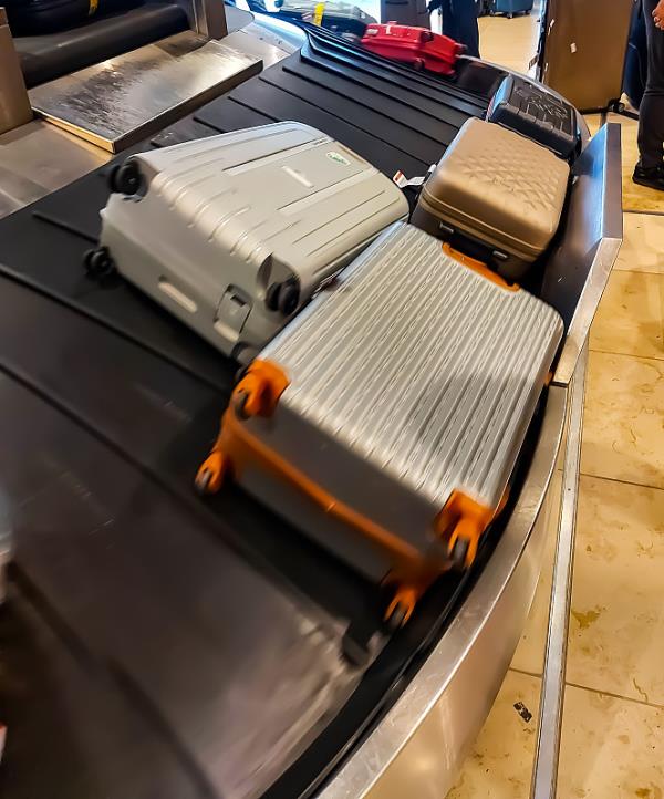 中国东莞到西雅图服装快反空运