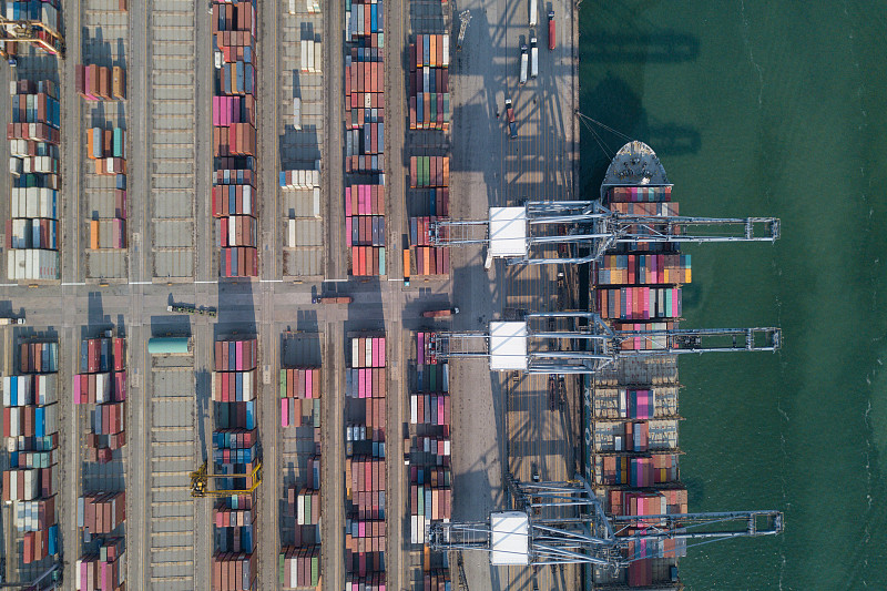 江苏镇江到委内瑞拉加拉加斯服装快反空运