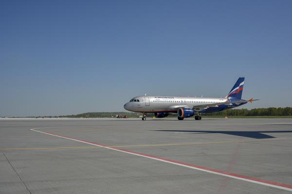 深圳到格尔夫波特(Gulfport)客机腹舱带货