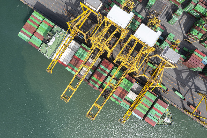 云南省昆明到瑞典斯德哥尔摩服装快反空运