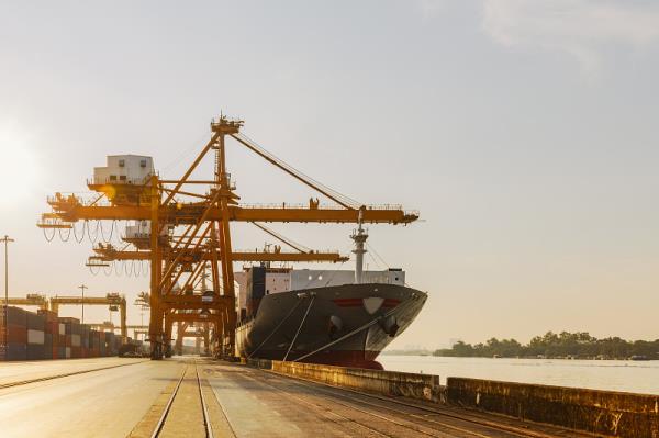 秦皇岛市到美国洛杉矶生鲜冷链空运