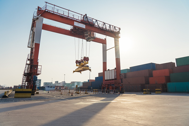 安徽蚌埠到法国勒阿弗尔危险品国际运输