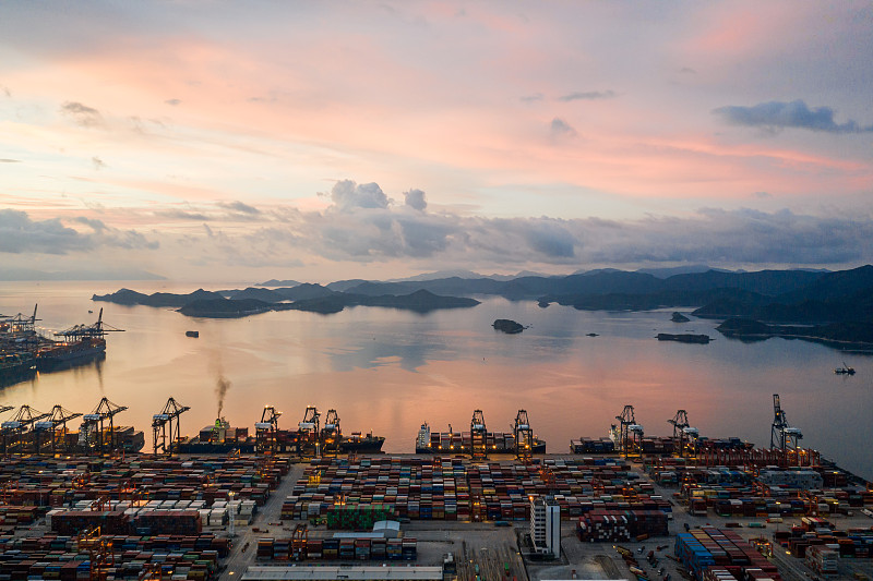 浙江—台州到意大利—热那亚冷藏船整舱运输危险品专用航线