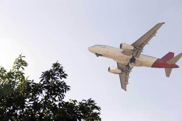 中国深圳到费城(Philadelphia)服装快反空运
