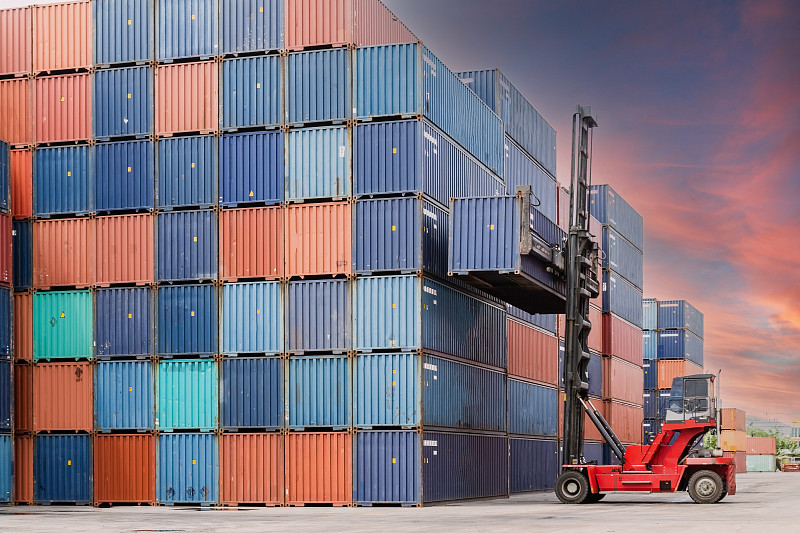 中国广东广州到美国埃弗格雷斯港(PortEverglades)快船专线高速海运走廊