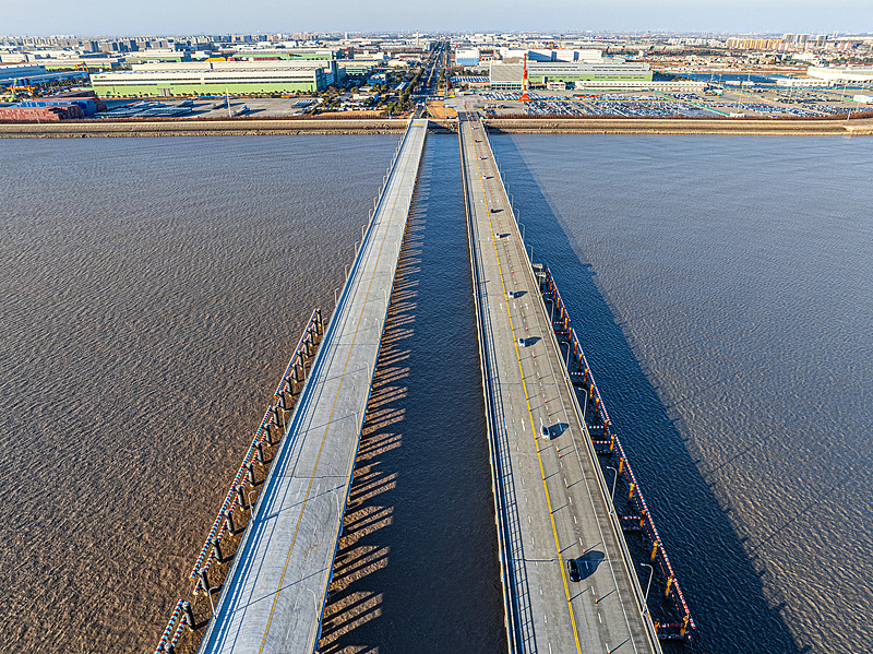 湖南—衡阳到比利时-安特卫普超限货物运输保税海运专线
