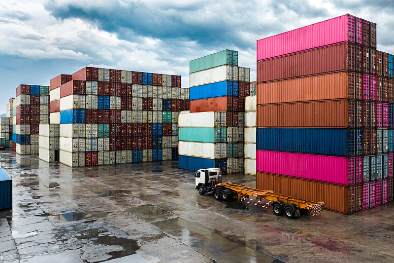 陕西西安到俄罗斯-圣彼得堡危险品国际运输