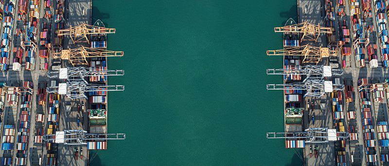 中国成都到美国诺福克客机腹舱带货