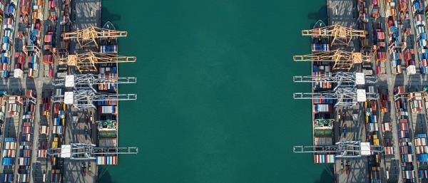 中国成都到美国诺福克客机腹舱带货