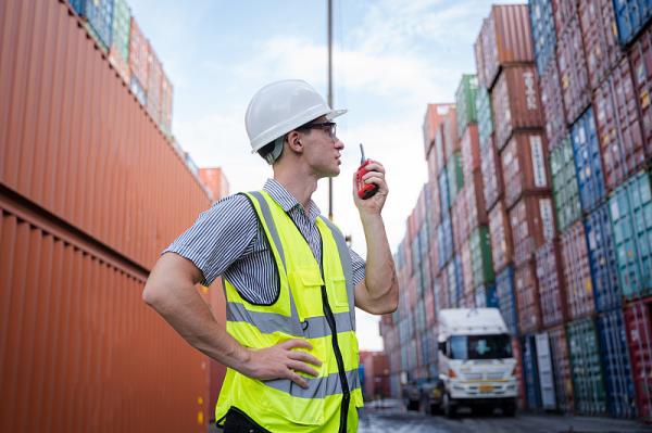 中国厦门到美国塔科马集装箱船运输封闭式海