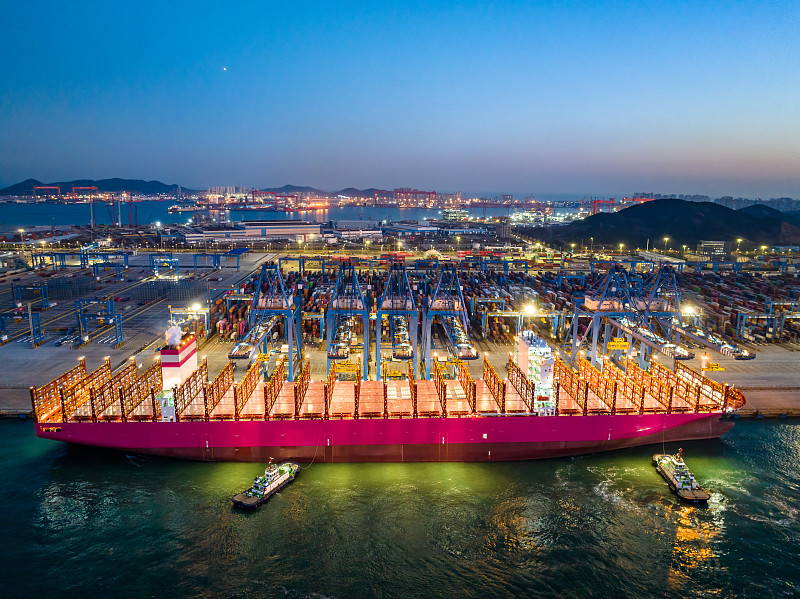 中国成都到底特律自贸区空运联动