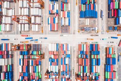 文具经中国宁波跨境物流抵达美国波士顿