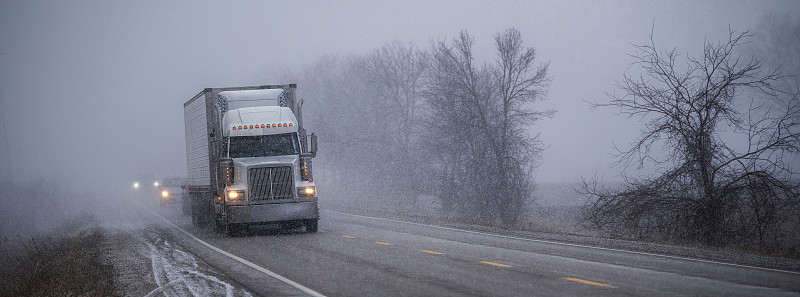 经过中国济南将空调寄到杰克逊维尔(Jacksonville)
