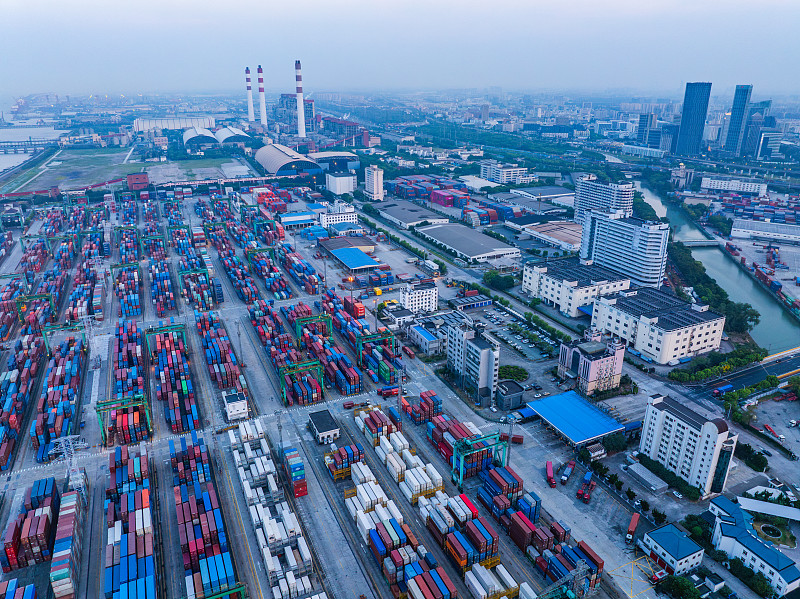 半导体器件采用乌鲁木齐国际快递运送至美国亚特兰大