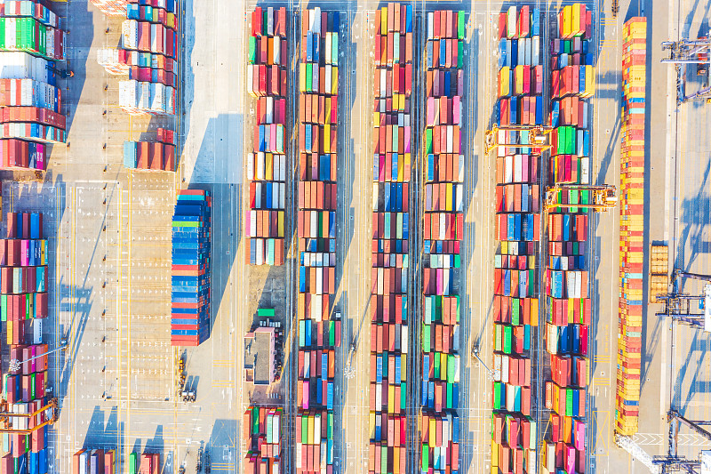 桌面USB集线器采取广东深圳国际快递完整送达智利瓦尔帕莱索