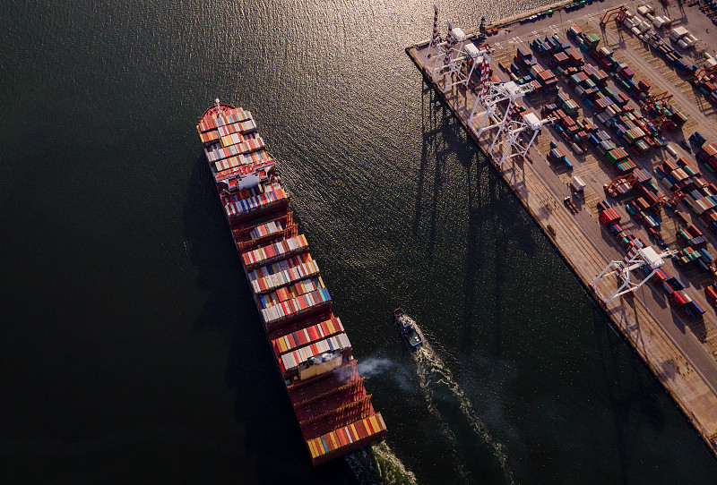 基于昆明将私人物品寄到美国克里斯特尔里弗(CrystalRiver)