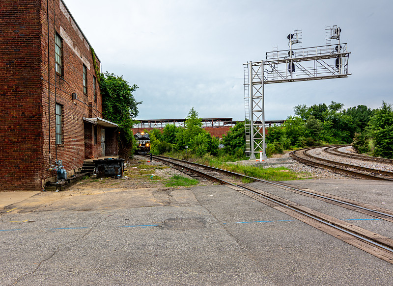 从福州将精油邮寄到阿尔伯克基(Albuquerque)