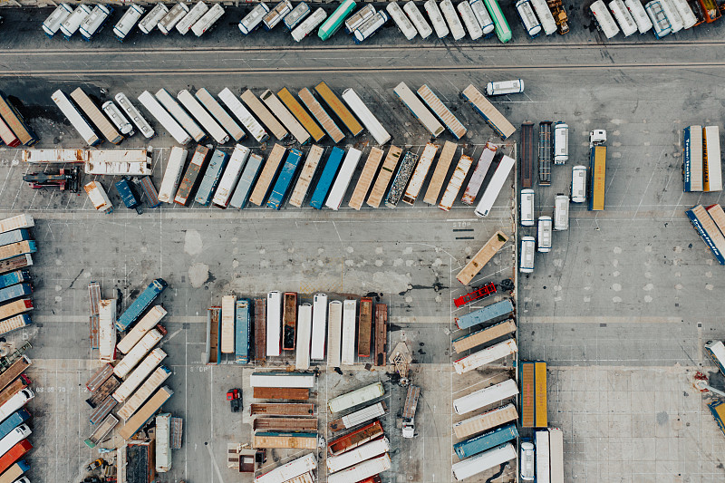 成衣采用广东广州国际货运准时送达印度尼西亚雅加达