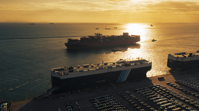 木制柱采纳河南郑州国际快递抵达荷兰鹿特丹