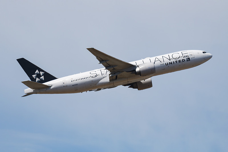 多功能一体机（打印、复印、扫描、传真）经过济南国际物流速递到莫德斯托(Modesto)