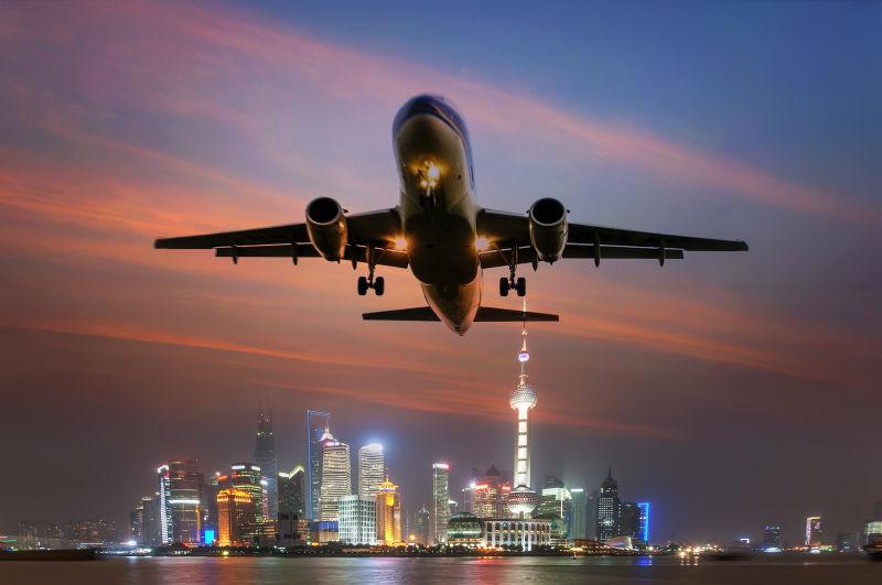 合成纤维面料运用中国上海跨国货运递送到德国汉堡