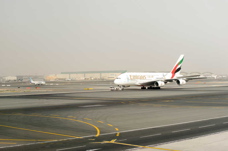 毛巾被采用中国上海环球货运配达美国洛杉矶