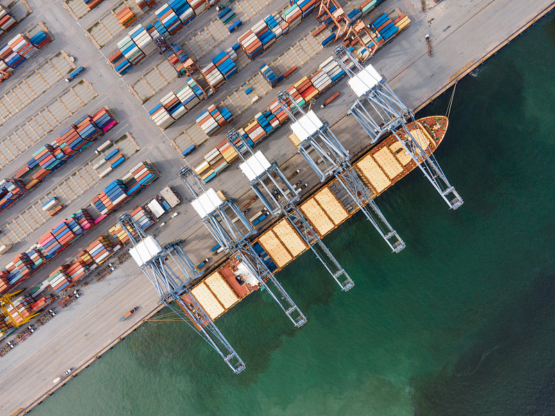 时钟使用中国宁波国际快递配送到美国迈阿密(Miami)