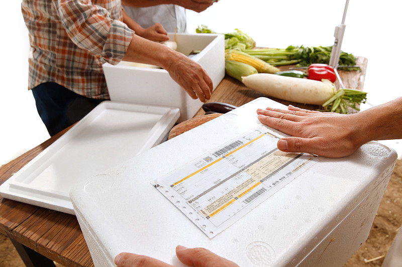 草莓干选用中国上海跨国货运运输到尼日利亚拉各斯