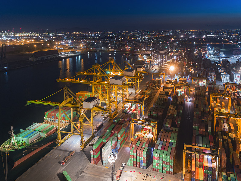 经由中国东莞把消毒用品寄到美国奥克兰