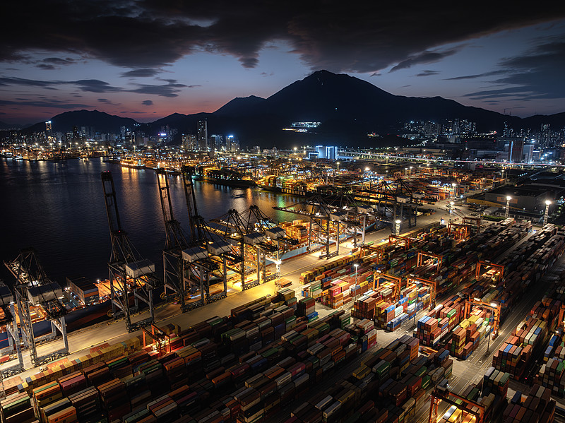 木制镜框经中国合肥全球物流抵达美国埃弗格雷斯港(PortEverglades)