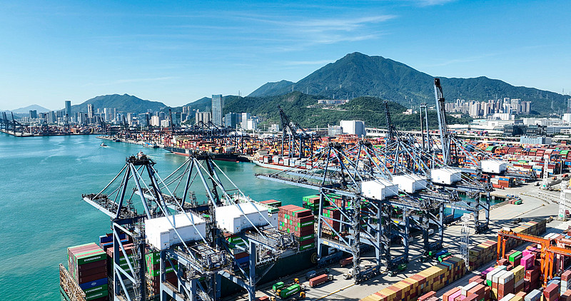 工业机器人经过福建厦门国际物流配达法国马赛