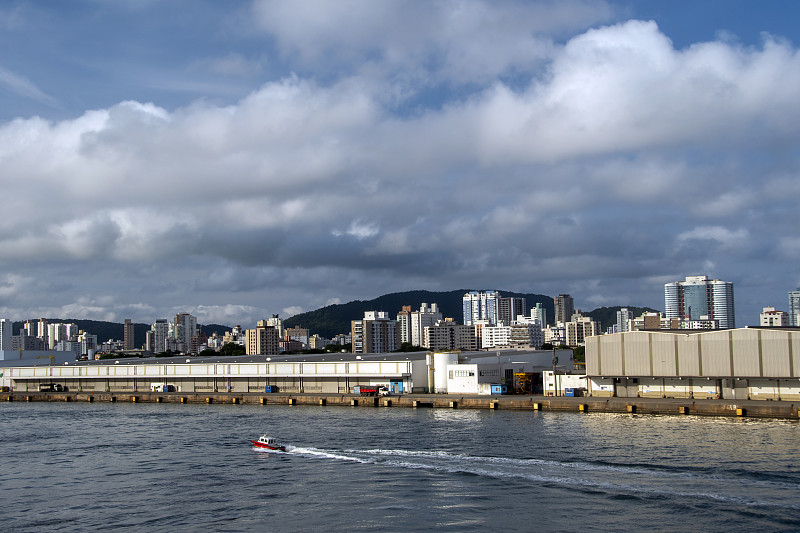 家用电器选用中国上海跨境物流安全送达德国汉堡