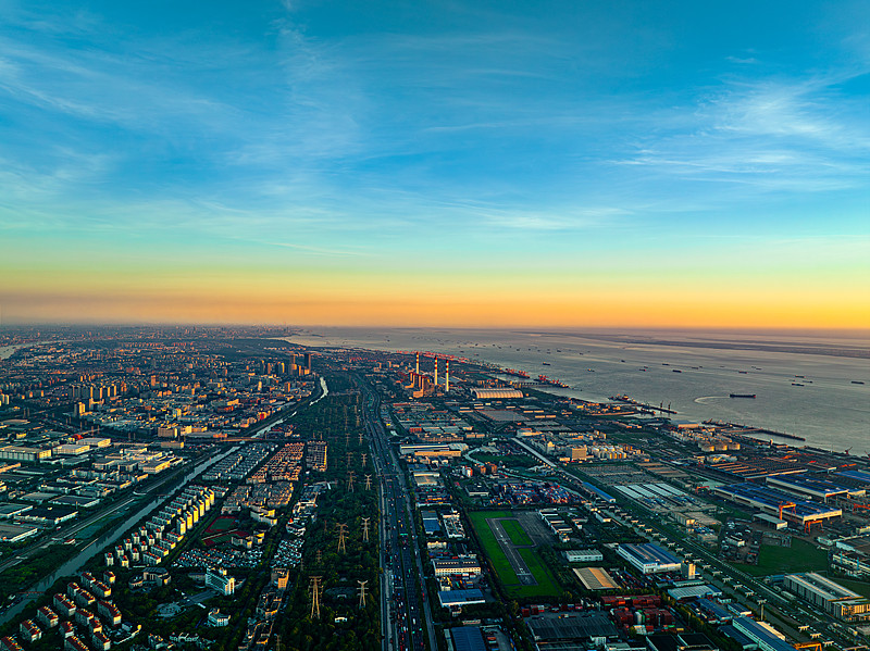 通过昆明把蓄电池寄到美国塔科马