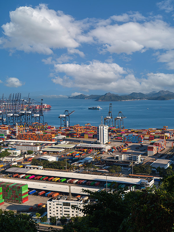 眉笔运用陕西西安国际快递运送至新加坡