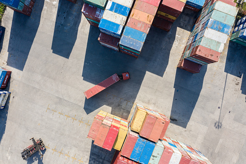 纺织原料运用广东深圳跨国货运递送到新加坡