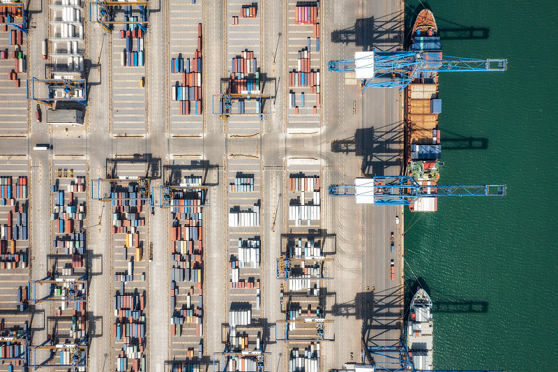 冰箱、洗衣机借用中国上海跨境物流准时送达阿联酋迪拜